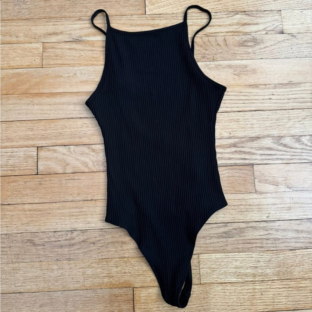 Wilfred Aritzia Ribbed Black  Bodysuit Small Womens